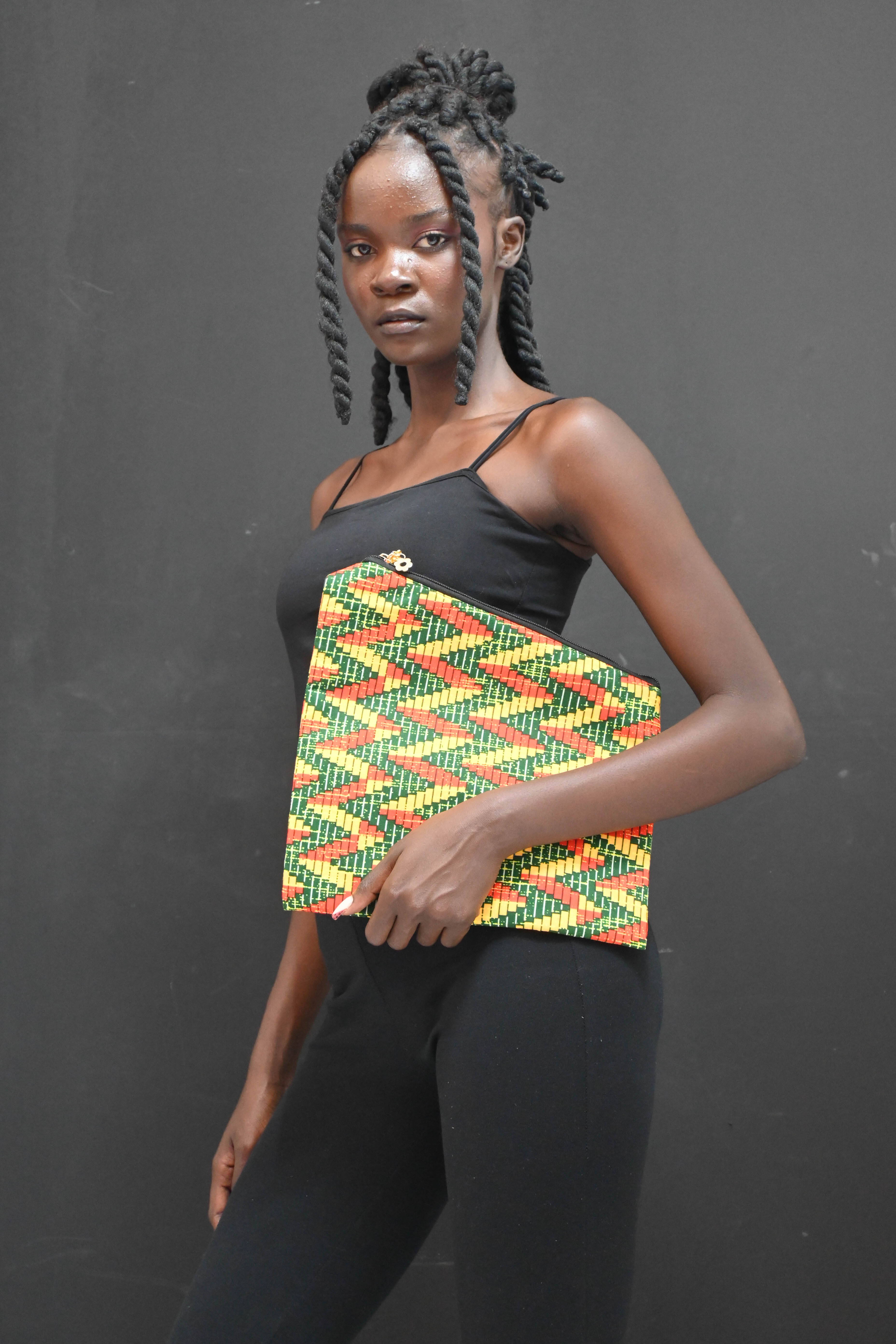 Mara Nia Pouch